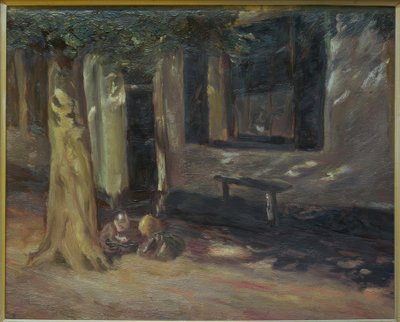 Spelende kinderen voor de deur door Max Liebermann